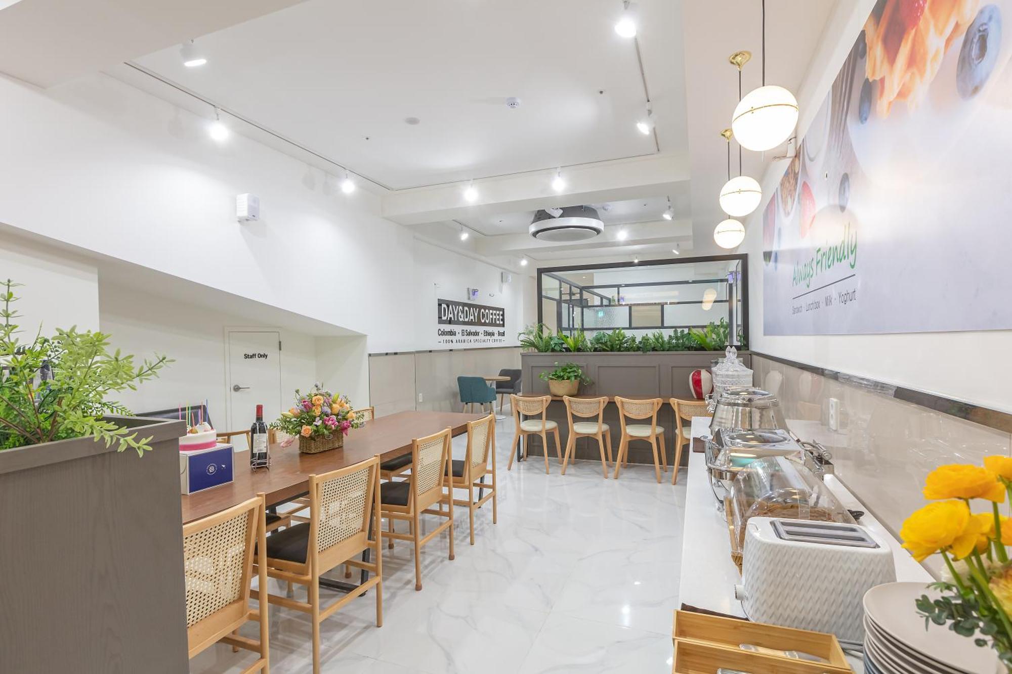 Nomad Hotel Gimhae Exterior foto